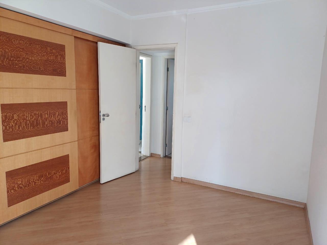 Apartamento à venda com 3 quartos, 230m² - Foto 34