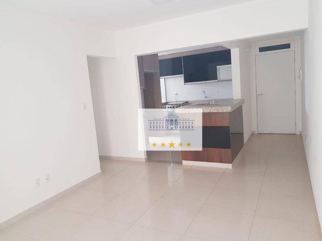 Apartamento à venda com 3 quartos, 90m² - Foto 1