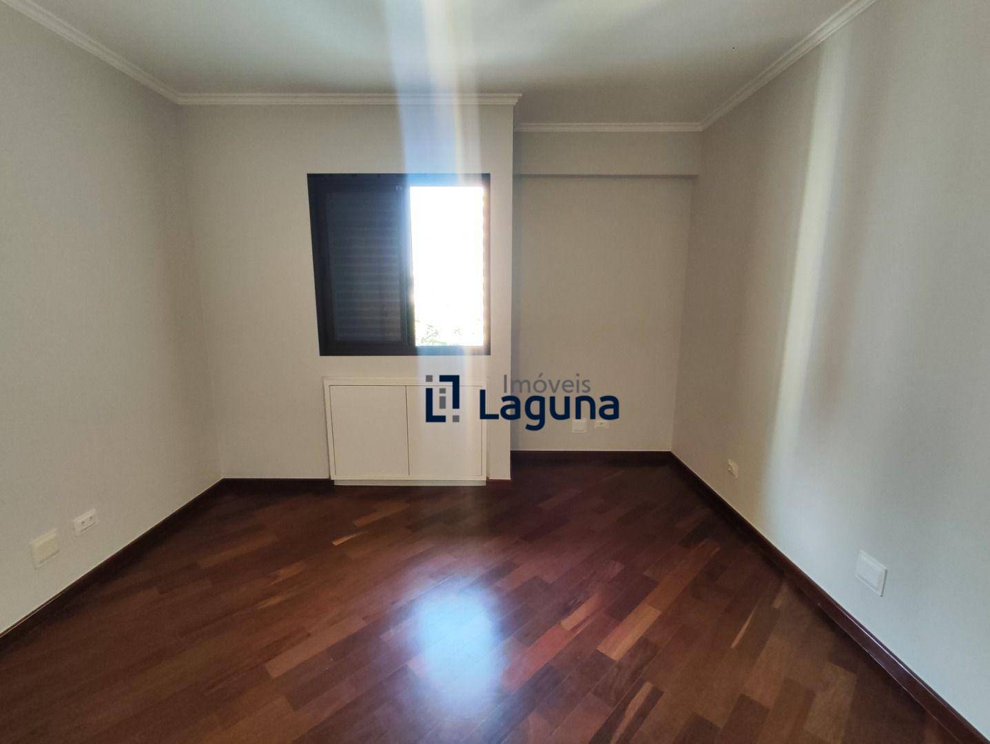 Apartamento à venda e aluguel com 3 quartos, 160m² - Foto 19