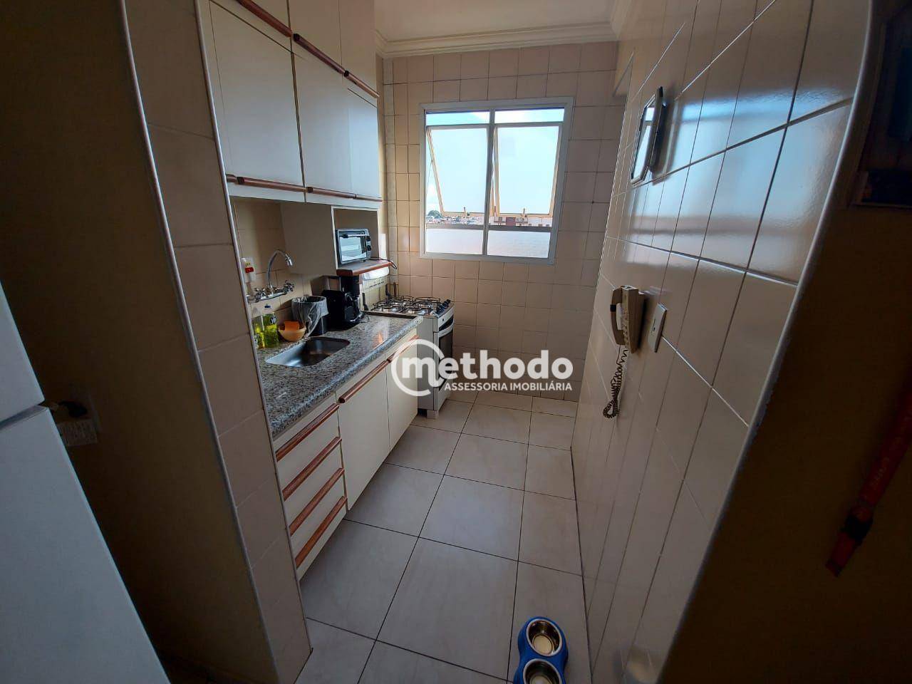 Apartamento à venda com 2 quartos, 70m² - Foto 7