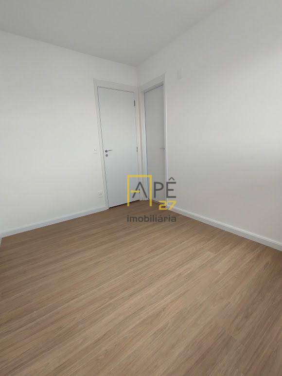 Apartamento à venda com 2 quartos, 82m² - Foto 10