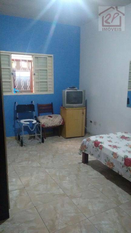 Casa, 6 quartos, 250 m² - Foto 4