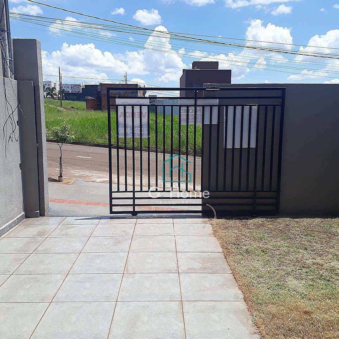Casa à venda com 2 quartos, 65m² - Foto 2