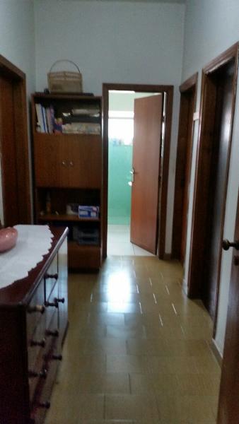 Casa à venda com 3 quartos, 300m² - Foto 16