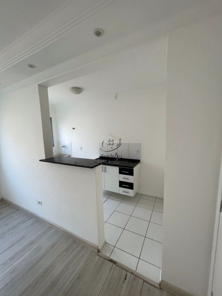 Apartamento à venda com 2 quartos, 48m² - Foto 2