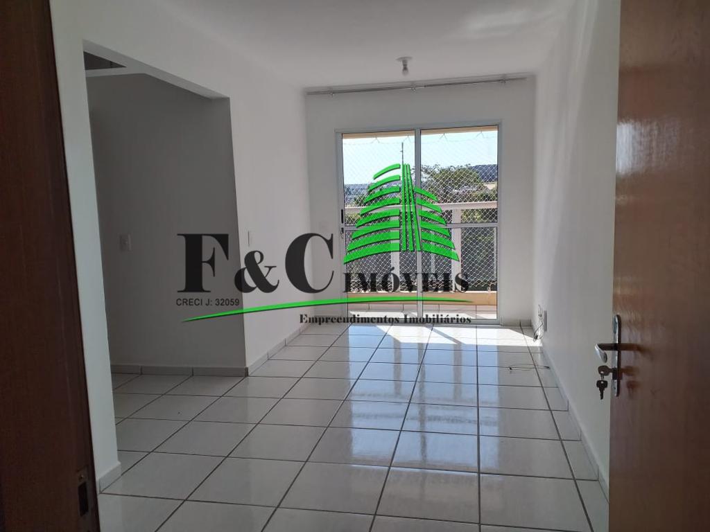 Apartamento à venda com 3 quartos - Foto 2