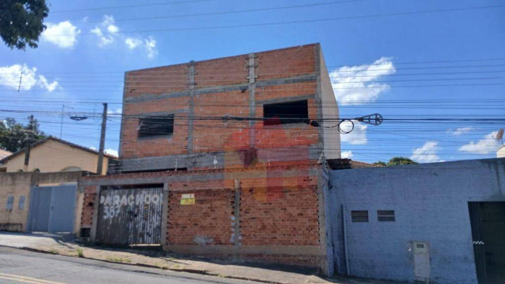 Casa, 6 quartos, 268 m² - Foto 1