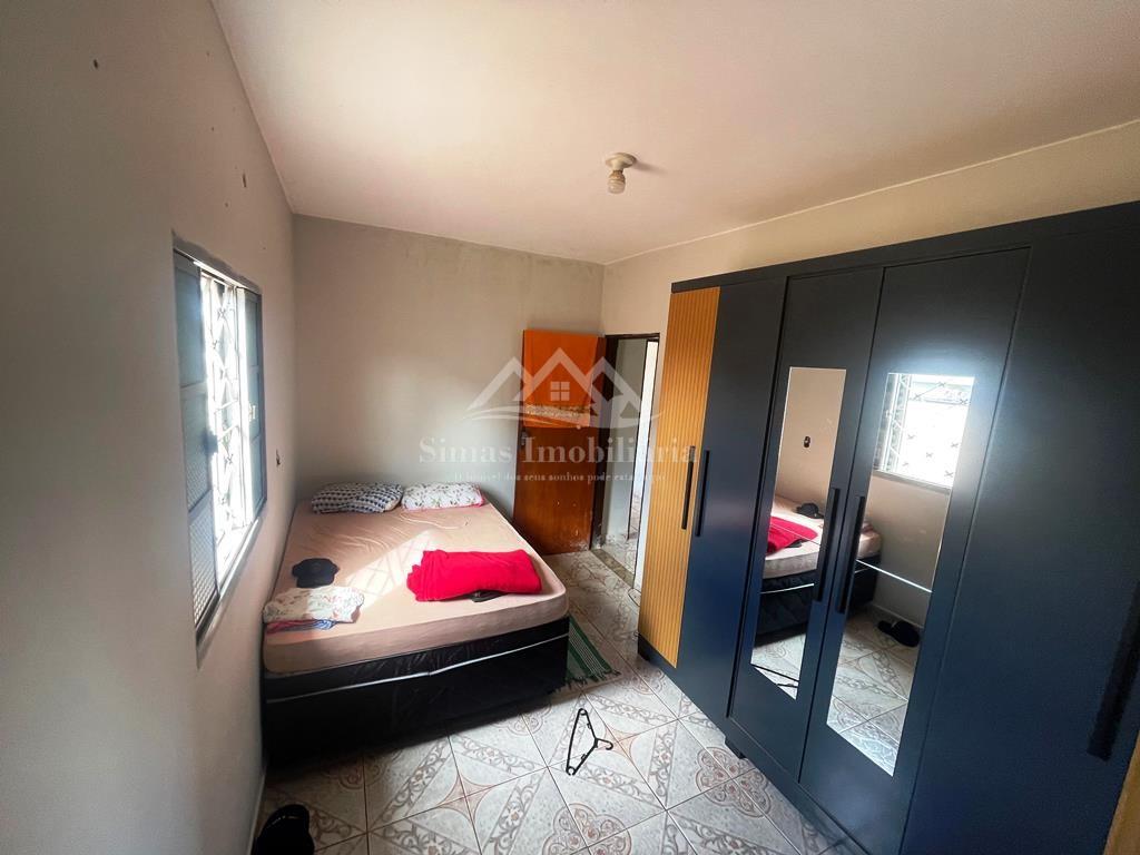 Casa à venda com 3 quartos, 248m² - Foto 7