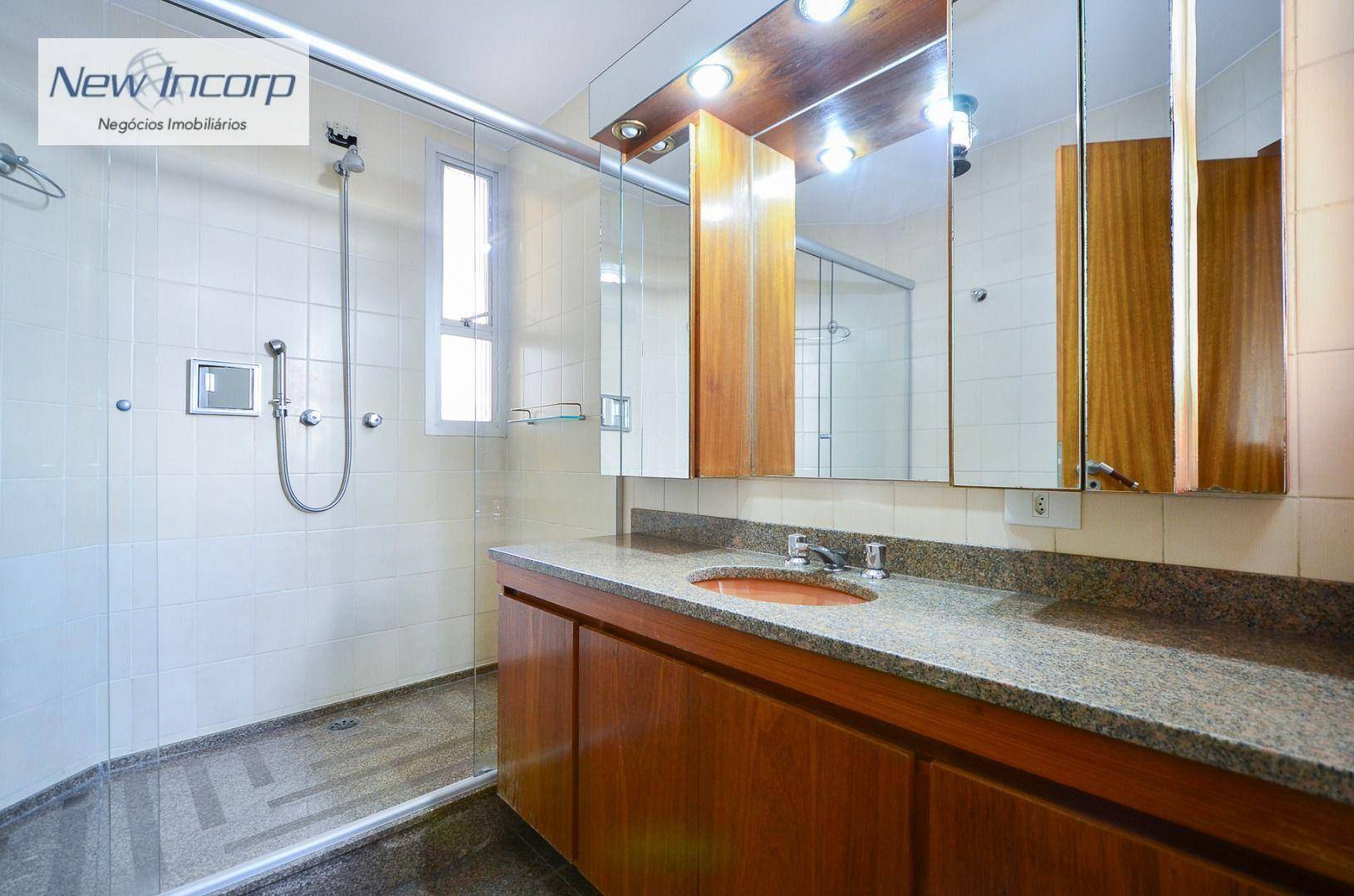 Apartamento à venda com 3 quartos, 150m² - Foto 25