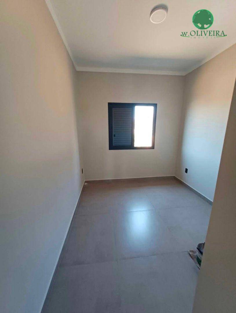 Casa à venda com 2 quartos, 56m² - Foto 5