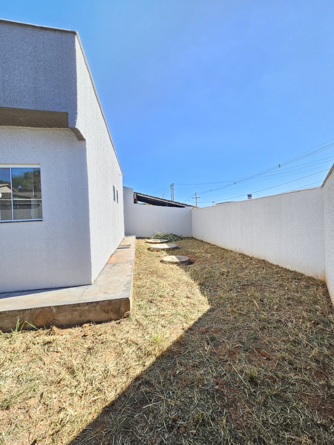 Casa à venda com 3 quartos, 233m² - Foto 12