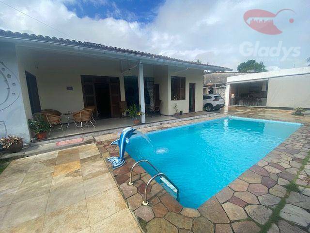 Casa à venda com 3 quartos, 300m² - Foto 11