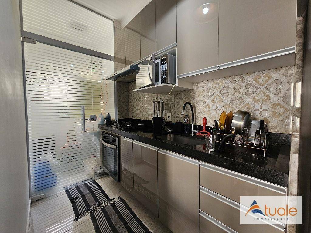 Apartamento para alugar com 2 quartos, 57m² - Foto 11