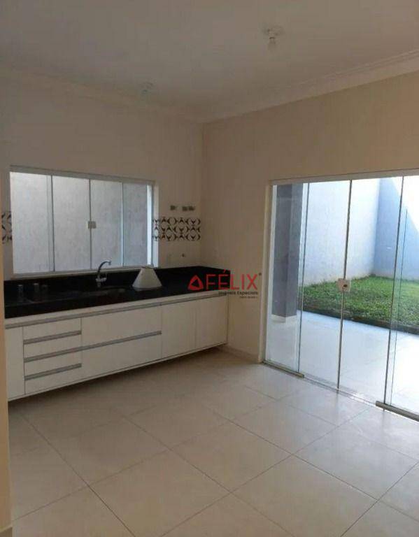 Sobrado à venda com 3 quartos, 140m² - Foto 4