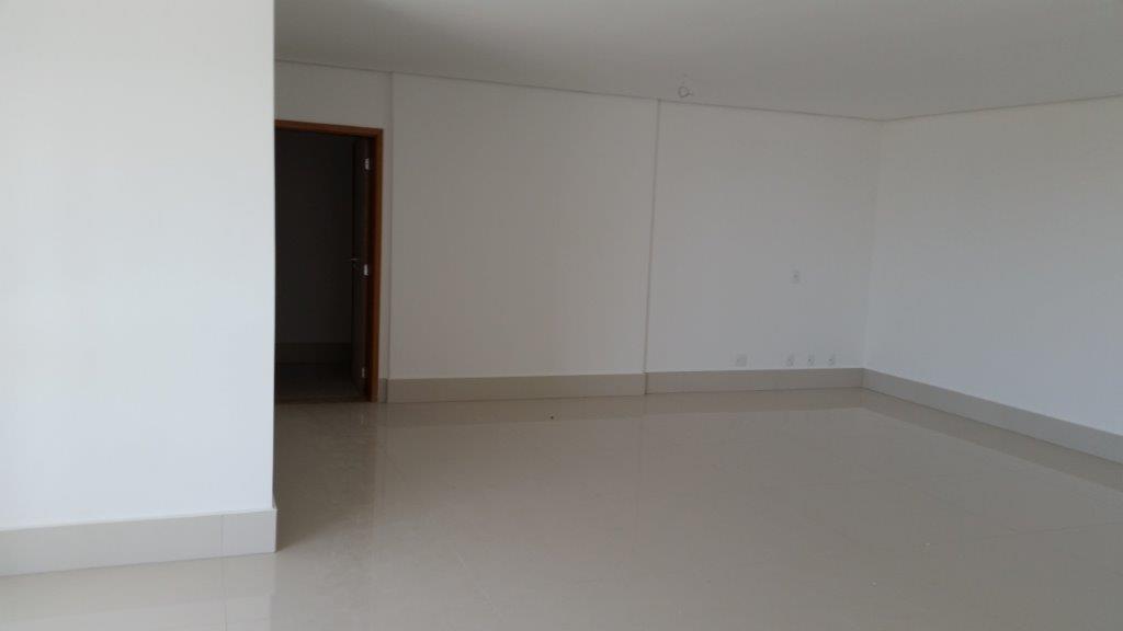 Apartamento à venda com 4 quartos, 209m² - Foto 12