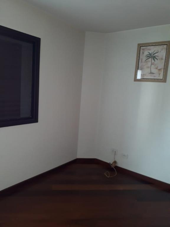 Apartamento à venda com 3 quartos, 95m² - Foto 3