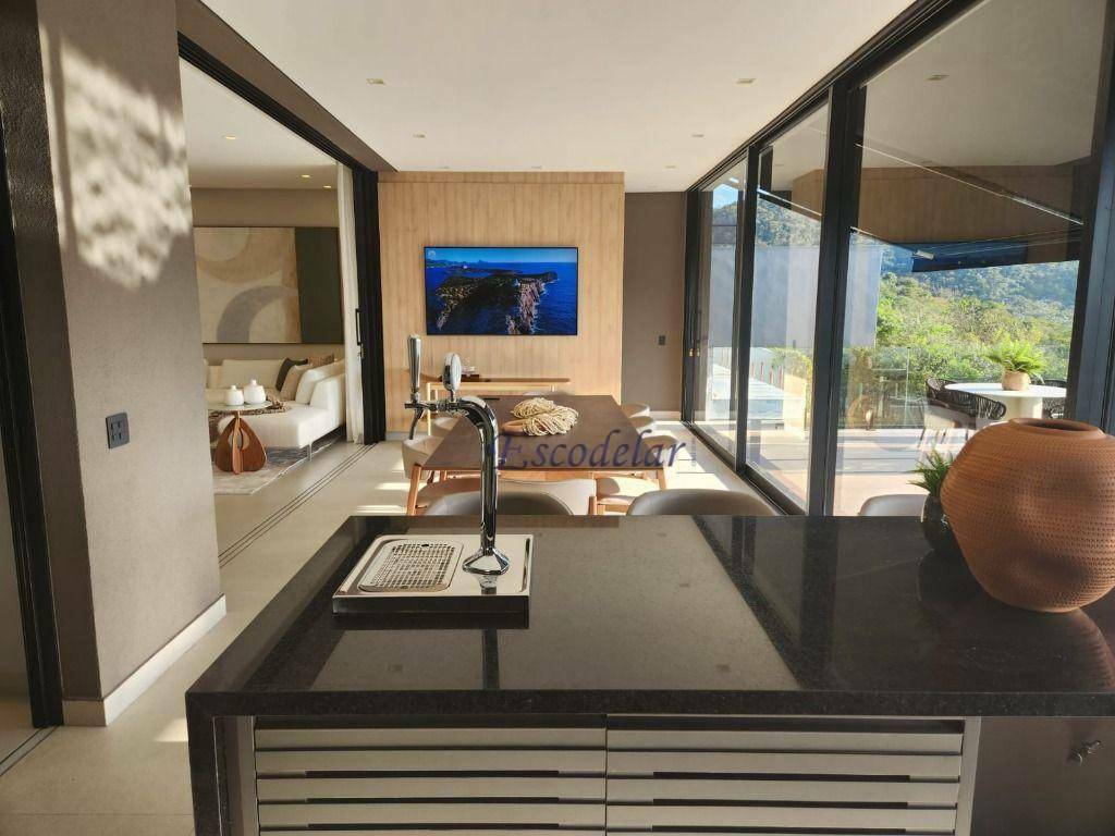 Casa de Condomínio à venda com 4 quartos, 392m² - Foto 8