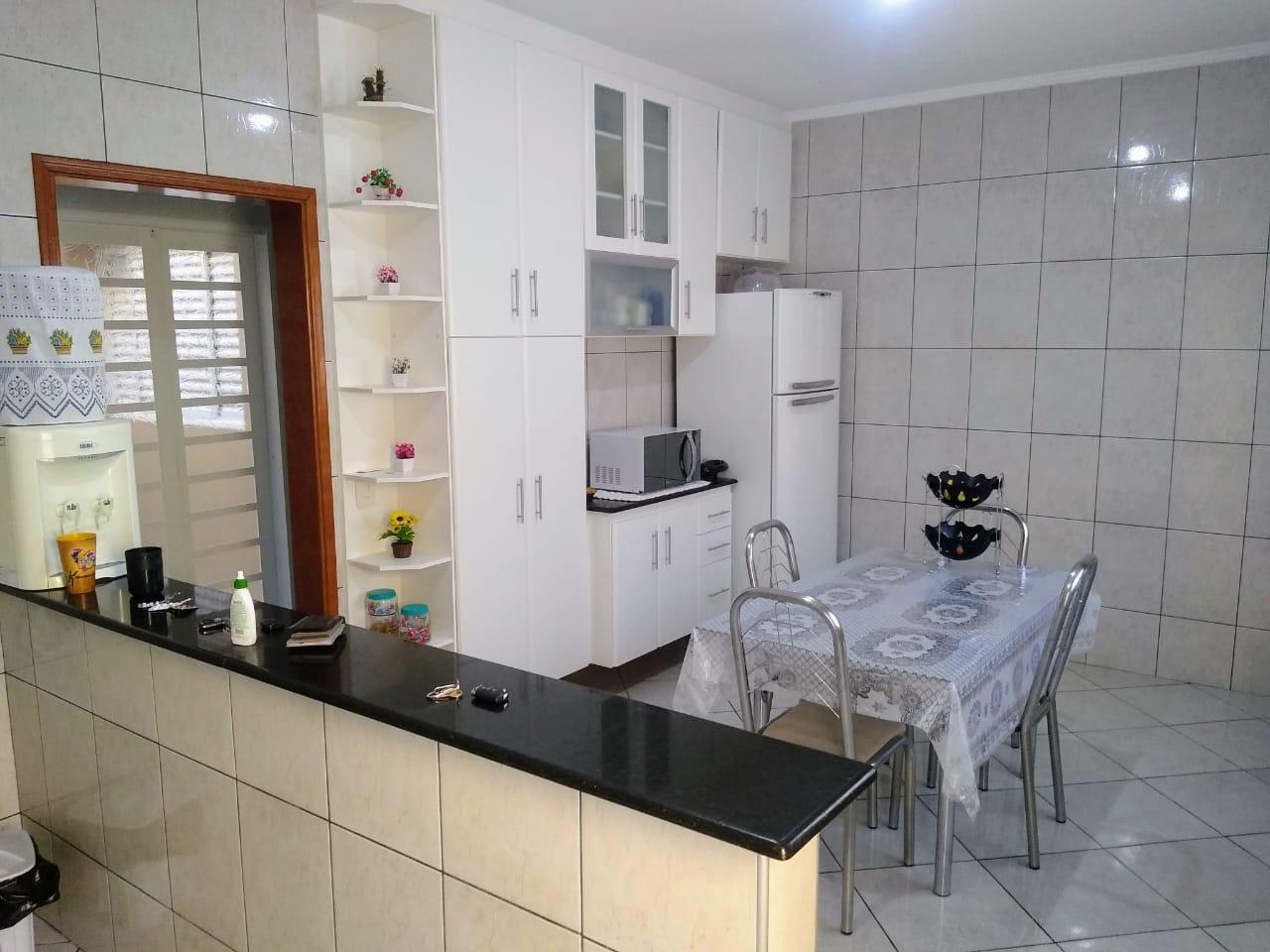 Casa à venda com 3 quartos, 250m² - Foto 13