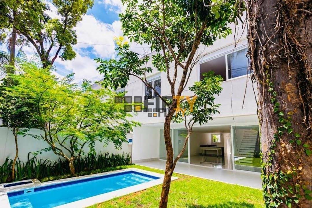 Sobrado à venda com 4 quartos, 525m² - Foto 2