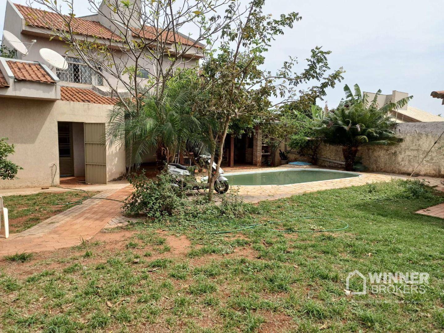 Casa à venda com 4 quartos, 246m² - Foto 18
