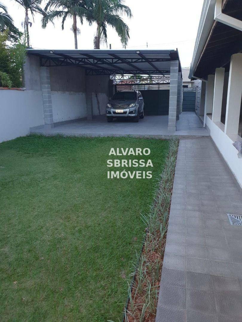 Casa de Condomínio à venda com 4 quartos, 350m² - Foto 17