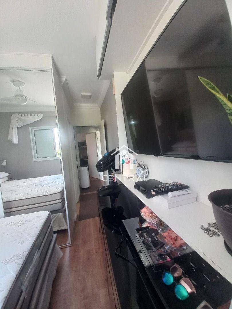 Apartamento à venda com 2 quartos, 62m² - Foto 15