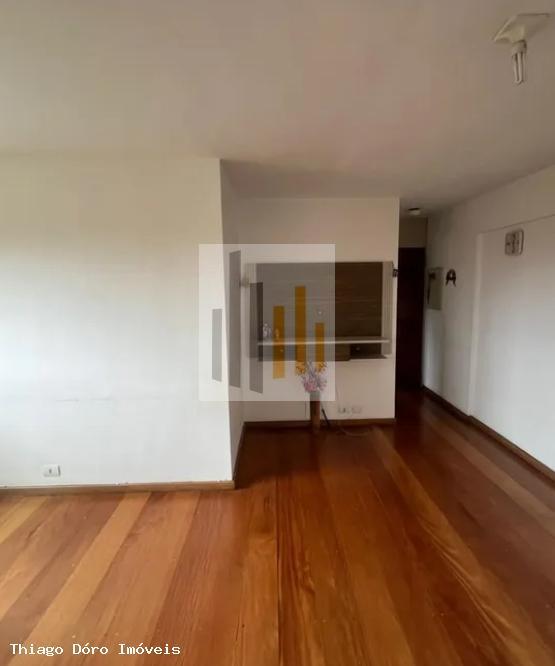 Apartamento à venda com 3 quartos, 75m² - Foto 3