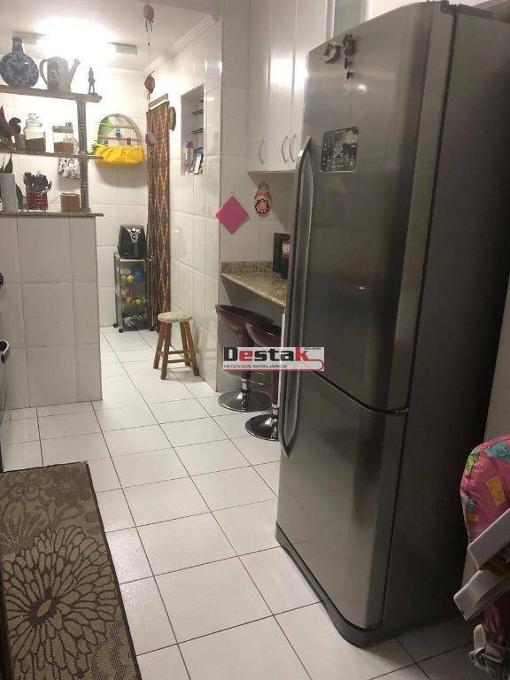 Apartamento à venda com 3 quartos, 128m² - Foto 6