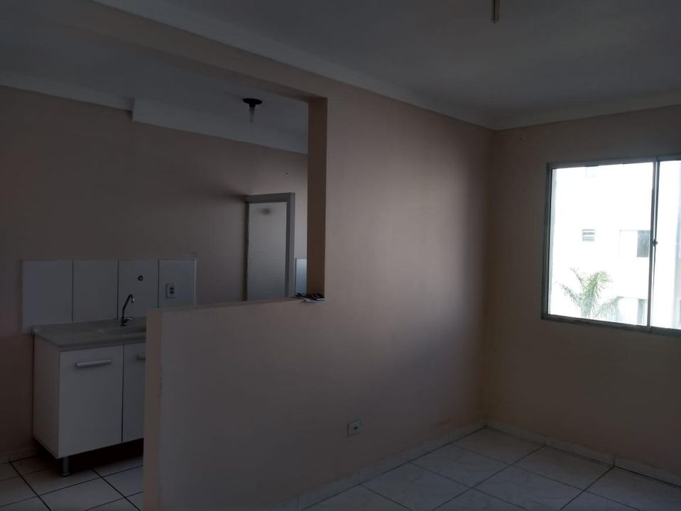 Apartamento à venda com 2 quartos, 47m² - Foto 2