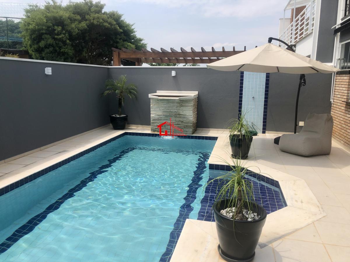 Casa de Condomínio à venda com 4 quartos, 318m² - Foto 22