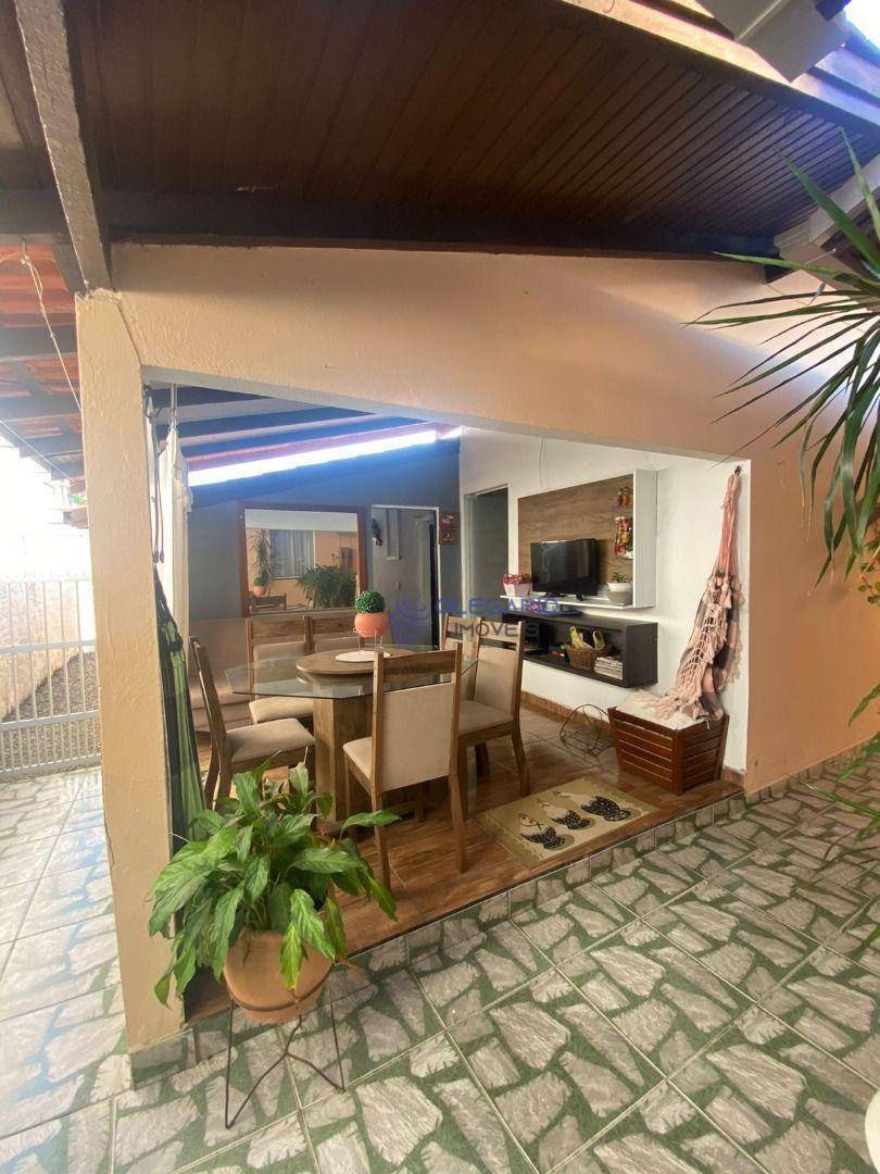 Casa à venda com 3 quartos, 136m² - Foto 15