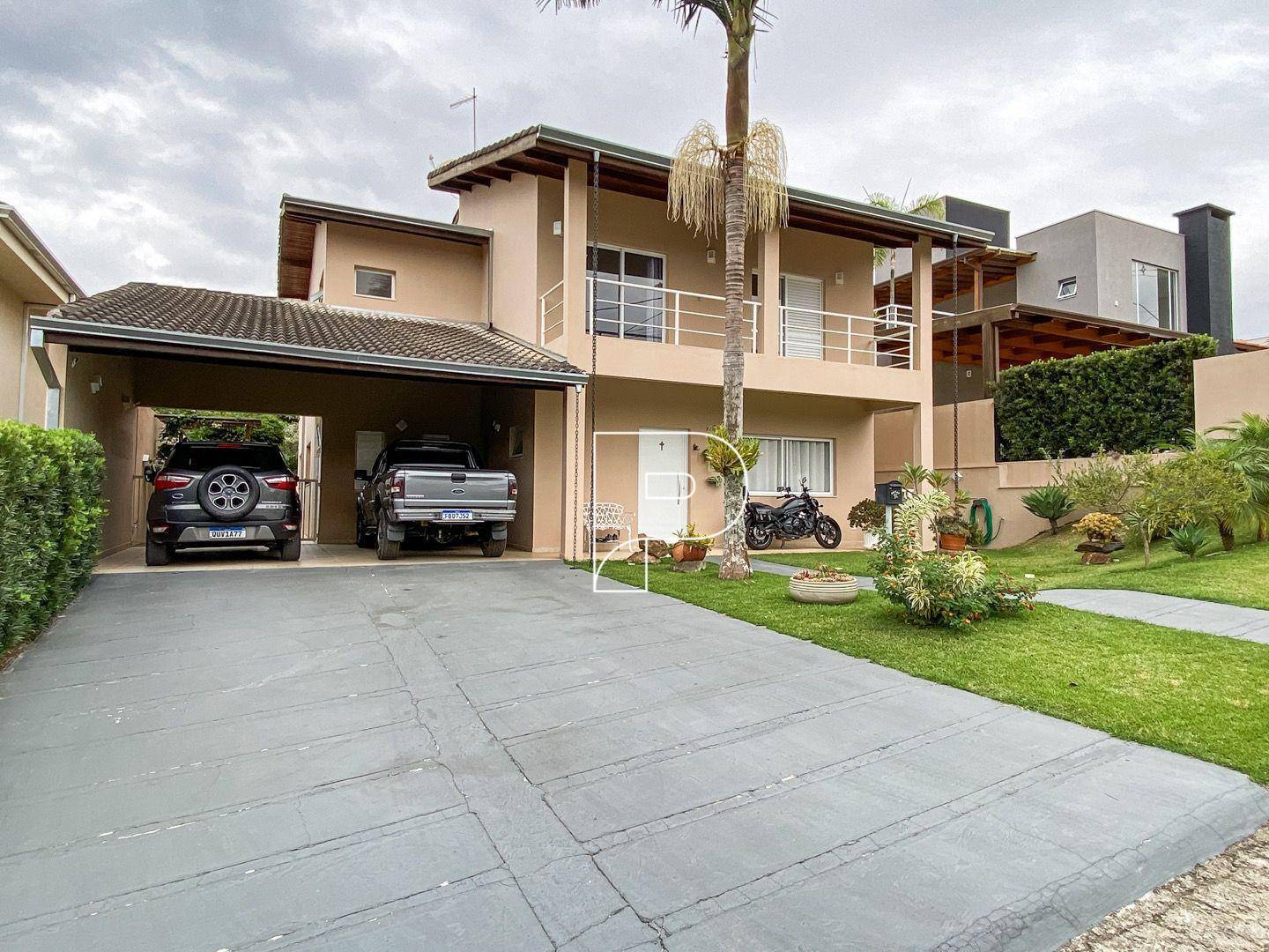 Casa de Condomínio à venda com 3 quartos, 289m² - Foto 4