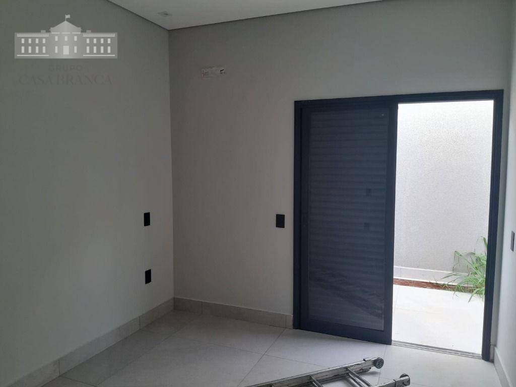 Casa à venda com 3 quartos, 187m² - Foto 12