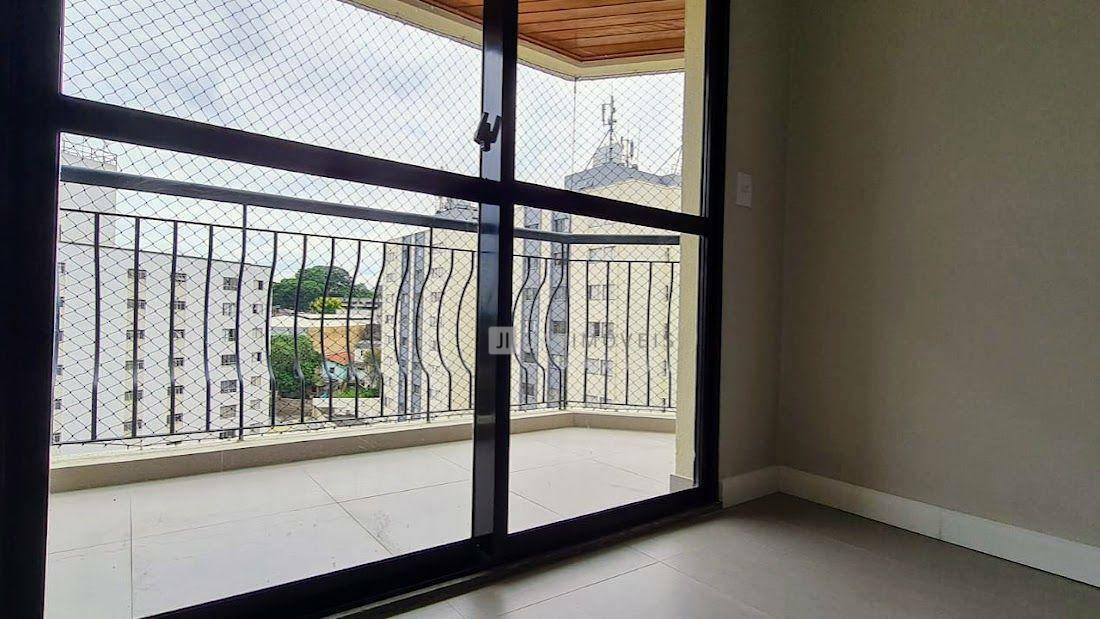 Apartamento à venda com 3 quartos, 85m² - Foto 3