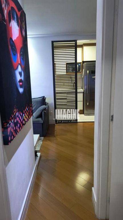 Apartamento à venda com 2 quartos, 67m² - Foto 4