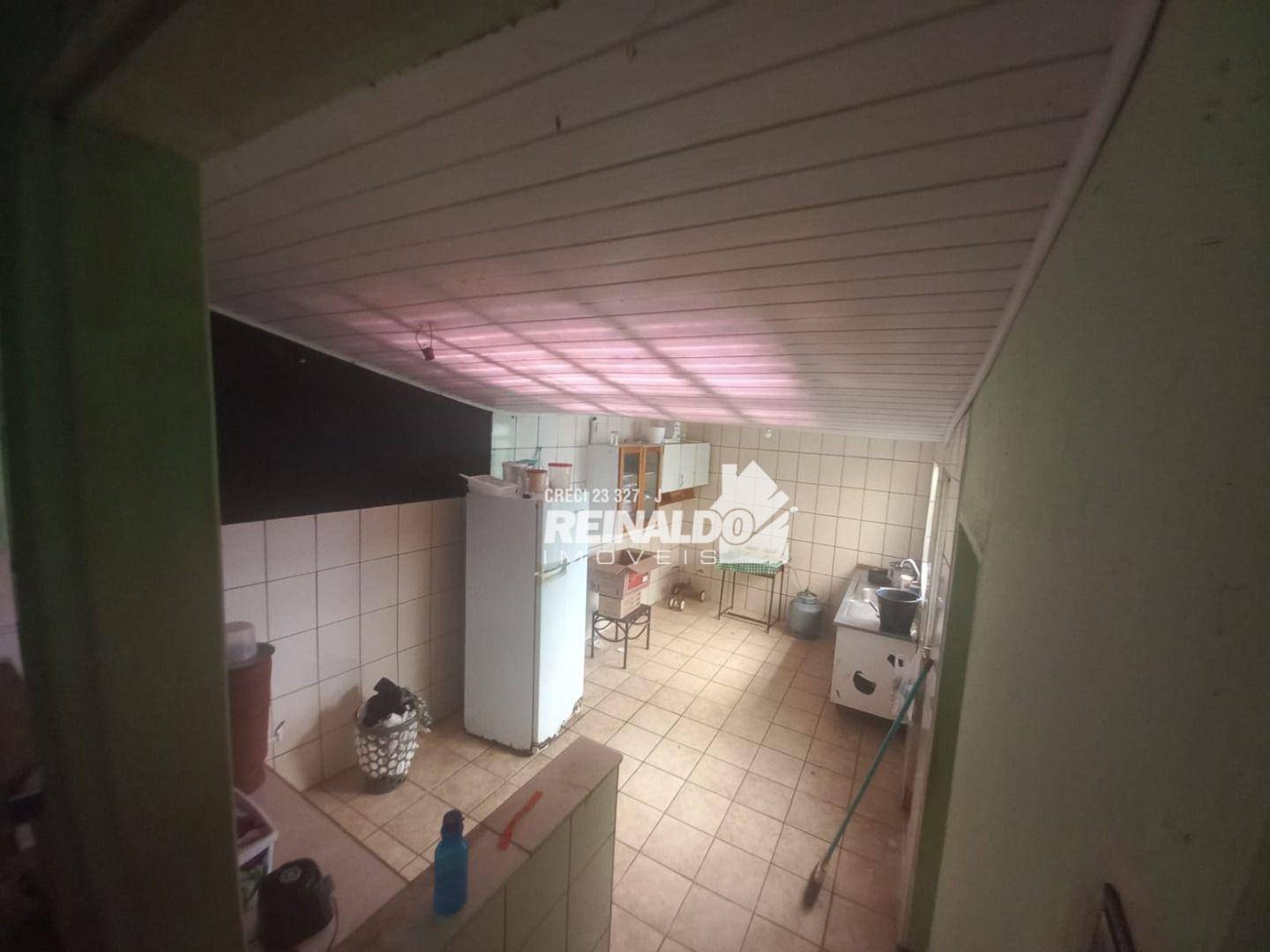 Casa à venda com 3 quartos, 150m² - Foto 13