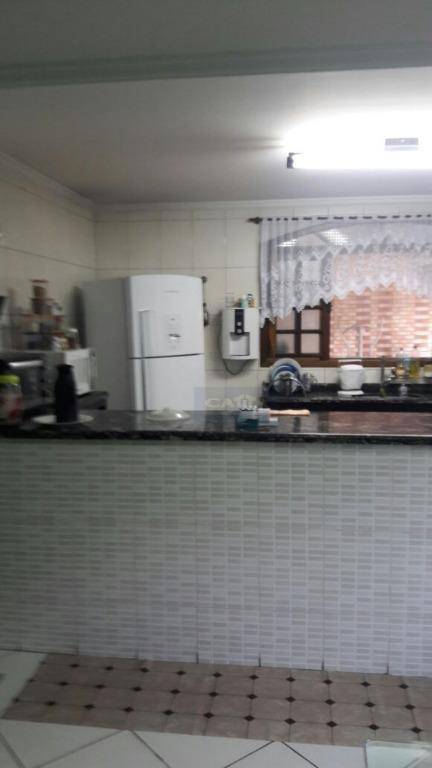 Sobrado à venda com 3 quartos, 240m² - Foto 45