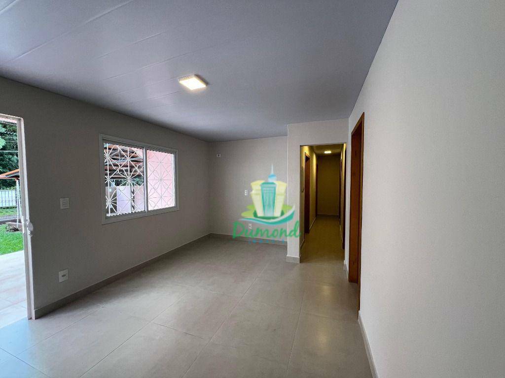 Casa para alugar com 4 quartos, 126m² - Foto 11