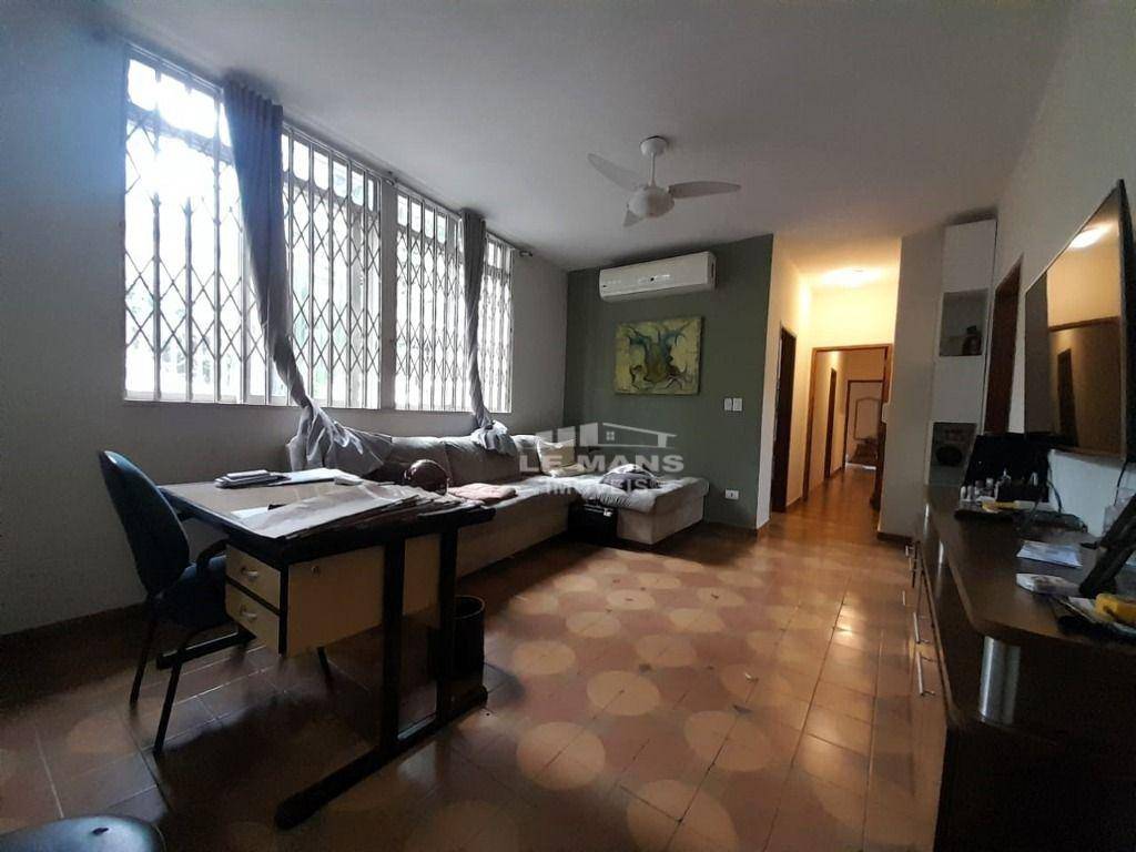 Casa, 3 quartos, 220 m² - Foto 4