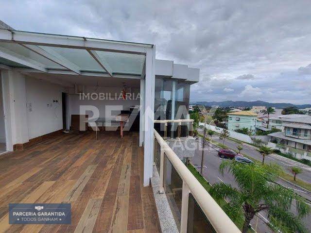 Cobertura à venda com 3 quartos, 240m² - Foto 15