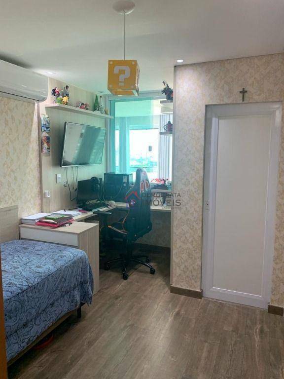 Apartamento à venda com 3 quartos, 150m² - Foto 19