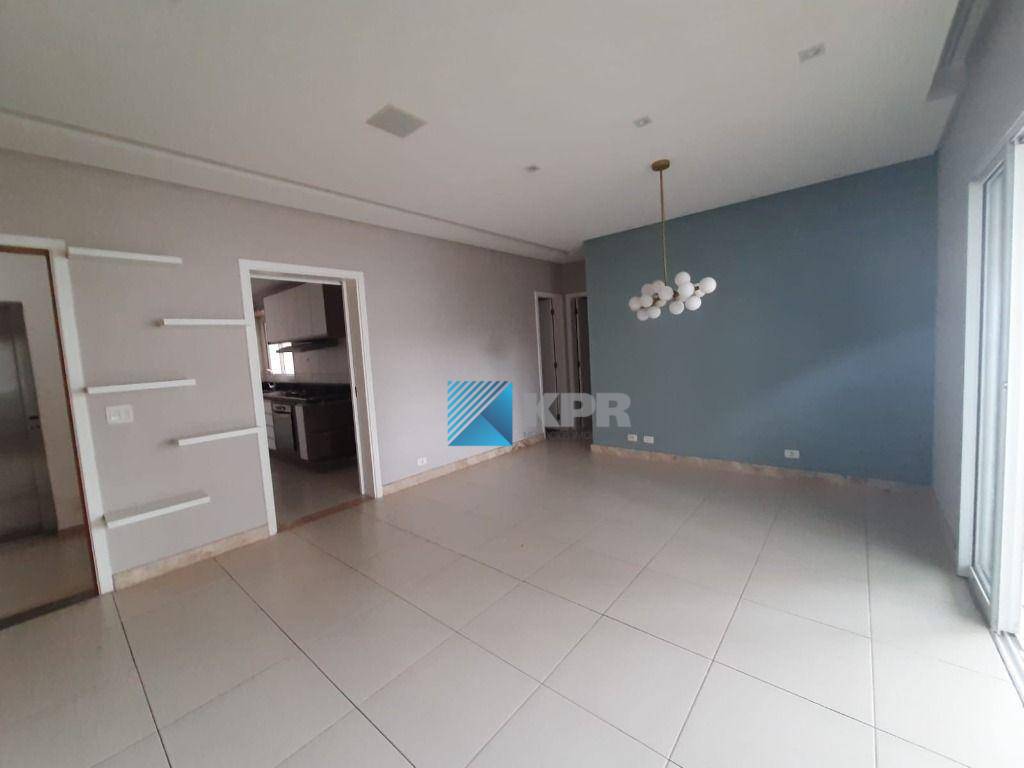 Apartamento à venda com 3 quartos, 110m² - Foto 1