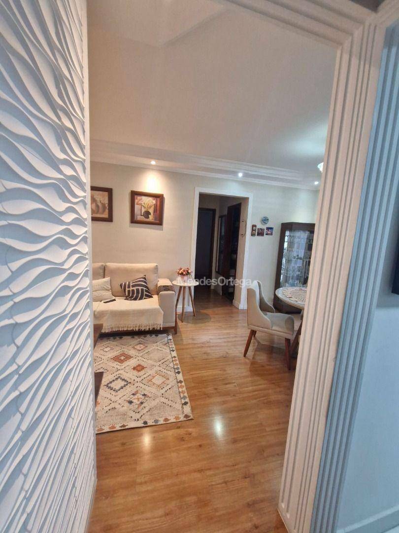 Apartamento à venda com 2 quartos, 53m² - Foto 6