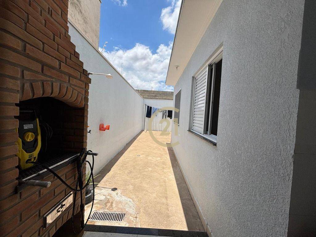 Casa à venda com 2 quartos, 63m² - Foto 10