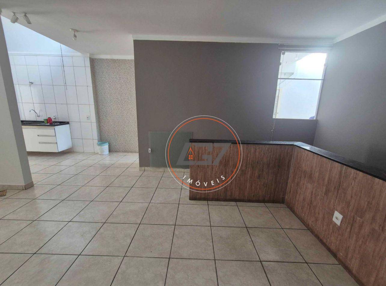 Casa, 4 quartos, 175 m² - Foto 4