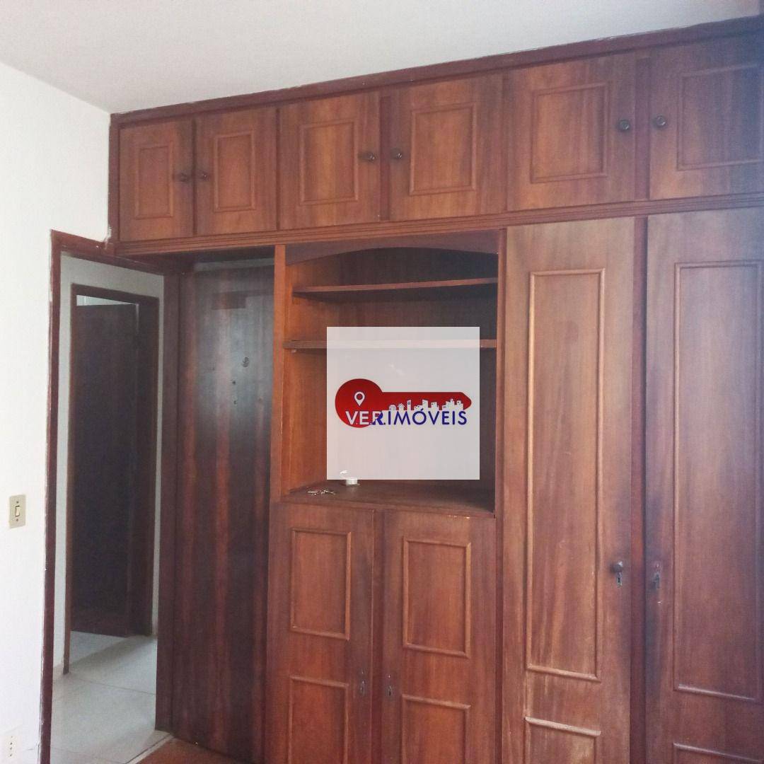 Apartamento à venda com 3 quartos, 75m² - Foto 13