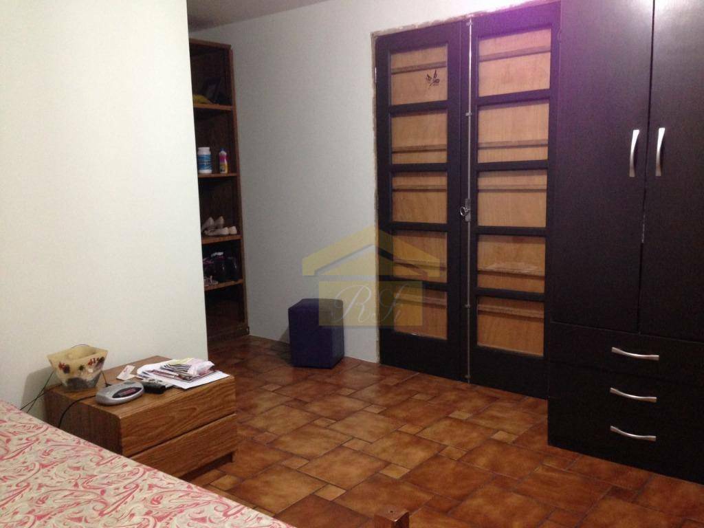 Sobrado à venda com 4 quartos, 600m² - Foto 7