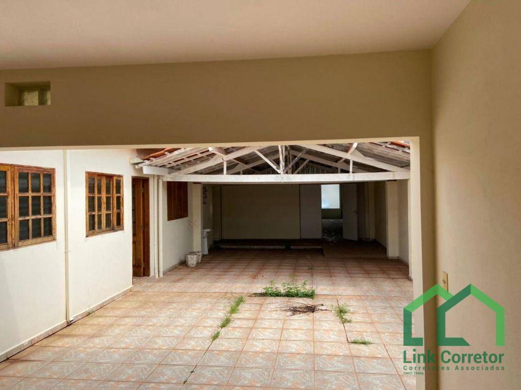 Depósito-Galpão-Armazém para alugar, 360m² - Foto 4