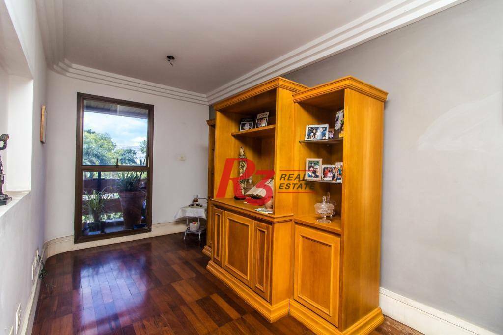 Apartamento à venda com 4 quartos, 175m² - Foto 4