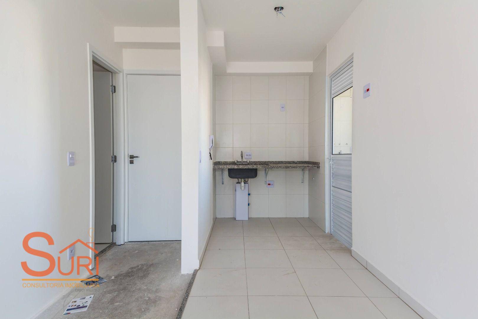 Apartamento à venda com 2 quartos, 67m² - Foto 4